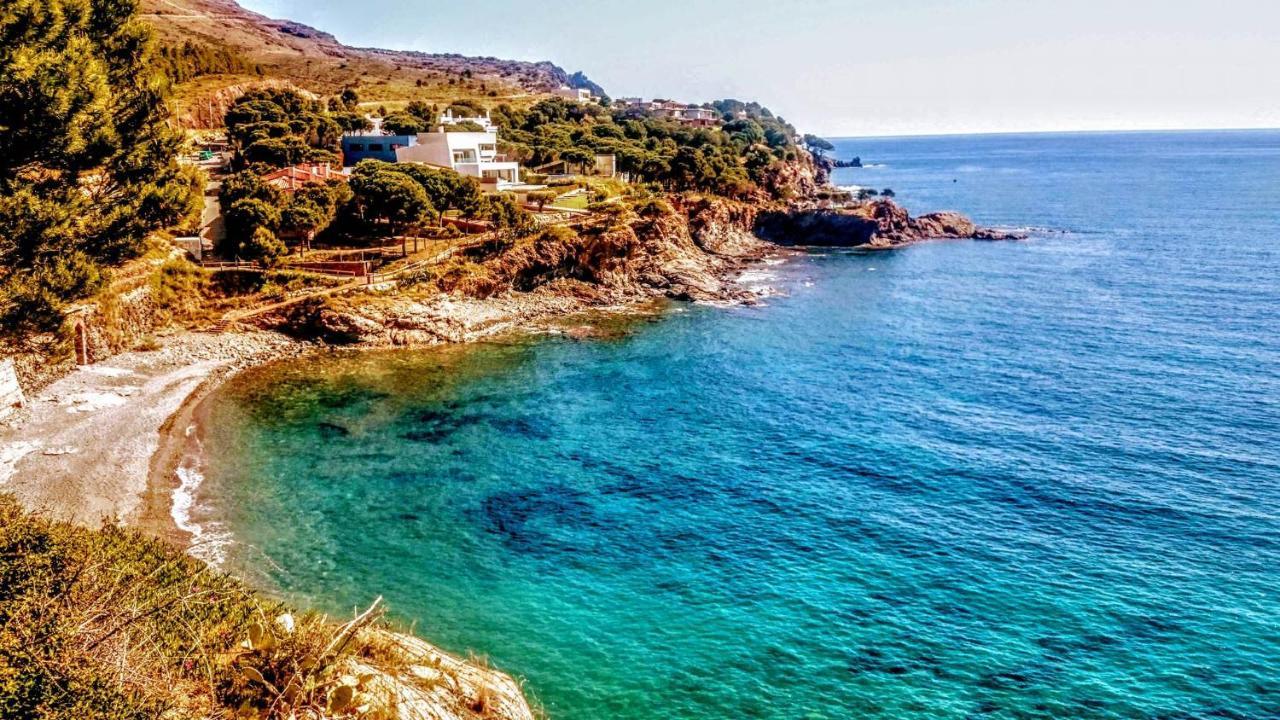 Caseta De Pescadors A Les Cales De Colera, 2ª Linea De Mar Bagian luar foto